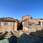 Palazzetto San Giovanni - In Front Of The Baptistry Apartament *