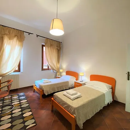 Palazzetto San Giovanni - In Front Of The Baptistry Siena