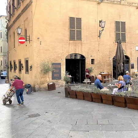 Apartamento Palazzetto San Giovanni - In Front Of The Baptistry *