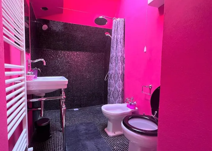 Palazzetto San Giovanni - In Front Of The Baptistry *