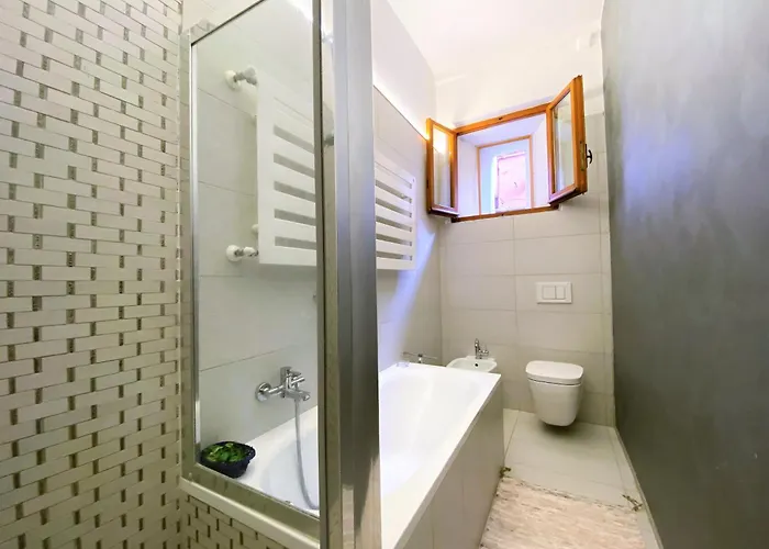 Palazzetto San Giovanni - In Front Of The Baptistry *