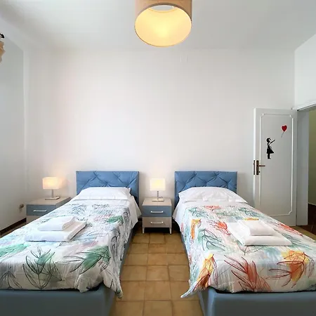 Palazzetto San Giovanni - In Front Of The Baptistry * Siena