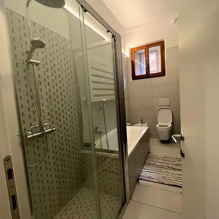 Palazzetto San Giovanni - In Front Of The Baptistry סיינה