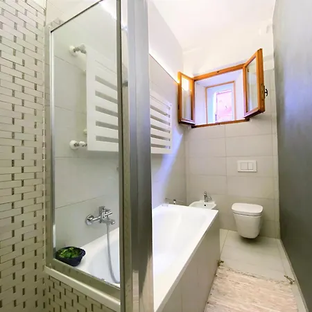 Palazzetto San Giovanni - In Front Of The Baptistry *